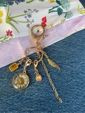Bag Charm Keychain Daisy with Floral Scarf Accent